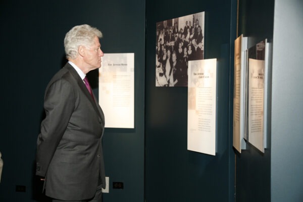 Ron Gould Clinton at Holocaust Chicago Photography